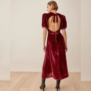 NWOT Reformation Livia Velvet Dress in Crimson Red Midi Short Sleeves